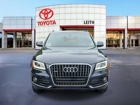 Used 2017 Audi Q5 2.0T Premium Plus w/ Technology Package image 2