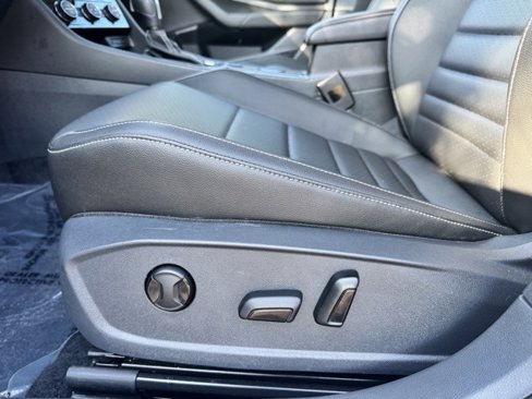 Certified 2021 Volkswagen Jetta SE w/ SE Cold Weather Package image 18