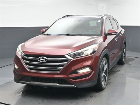 Used 2016 Hyundai Tucson Limited w/ Option Group 03 image 3