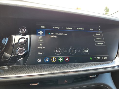 Used 2023 Buick Envision Essence image 23