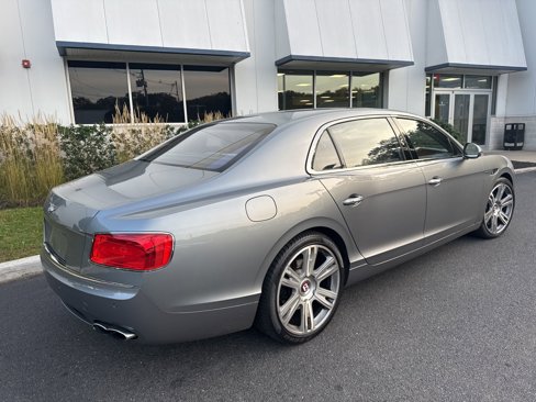 Used 2016 Bentley Flying Spur V8 image 2