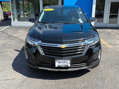 Used 2023 Chevrolet Equinox LT image 2