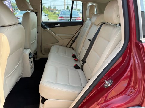 Used 2016 Volkswagen Tiguan S image 21