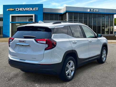 Certified 2022 GMC Terrain SLE w/ Driver Convenience Package image 12
