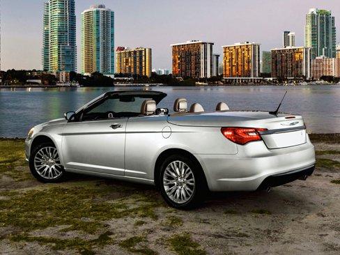 Used 2013 Chrysler 200 Touring image 1