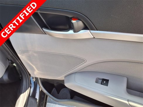 Certified 2020 Hyundai Elantra Value Edition image 24