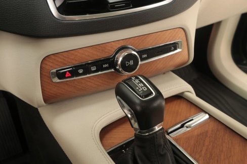 Used 2022 Volvo XC90 T5 Momentum w/ Advanced Package image 58