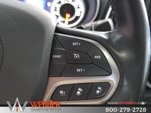 Used 2021 Jeep Cherokee Limited image 28
