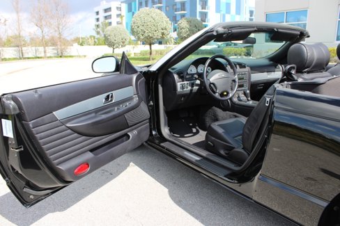 Used 2005 Ford Thunderbird 50th Anniversary image 14