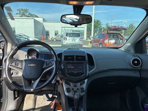 Used 2015 Chevrolet Sonic LTZ image 19