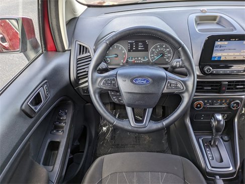 Used 2018 Ford EcoSport SE image 16