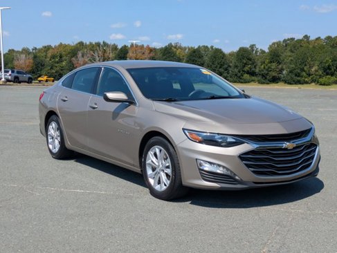 Used 2024 Chevrolet Malibu LT image 2