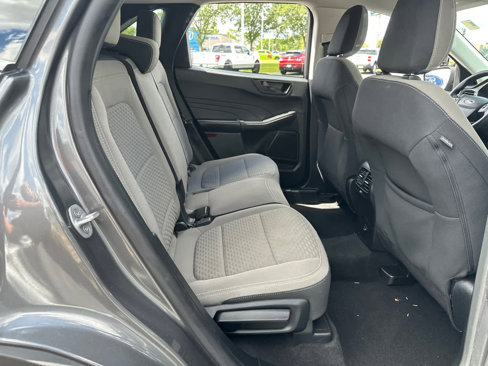 Certified 2022 Ford Escape SE image 34