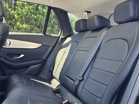 Used 2019 Mercedes-Benz GLC 300 image 19