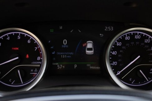 Used 2022 Toyota Camry LE image 30