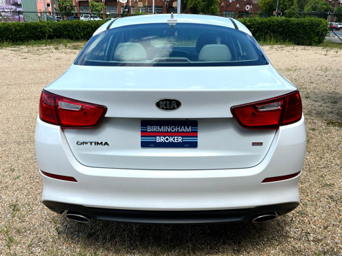 Used 2015 Kia Optima LX image 9
