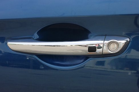 Used 2017 Hyundai Elantra Limited image 9