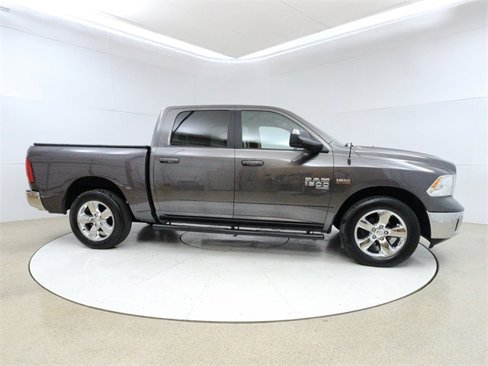 Used 2019 RAM 1500 Big Horn image 8
