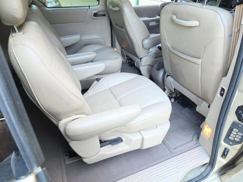 Used 1999 Ford Windstar SEL image 20