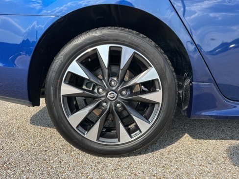 Used 2019 Nissan Sentra SR image 43