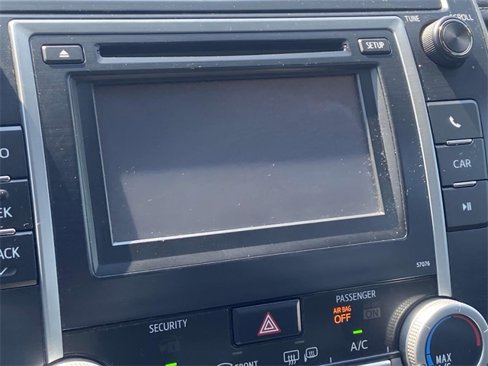 Used 2013 Toyota Camry SE image 14