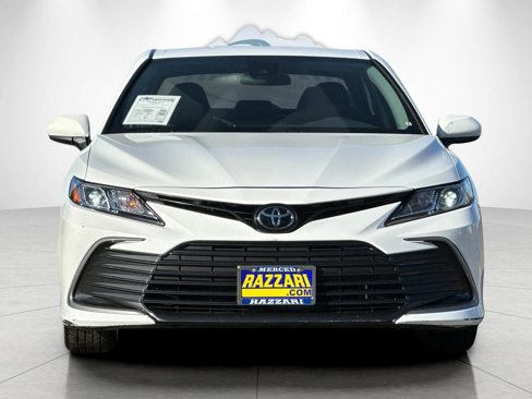Used 2024 Toyota Camry LE image 8