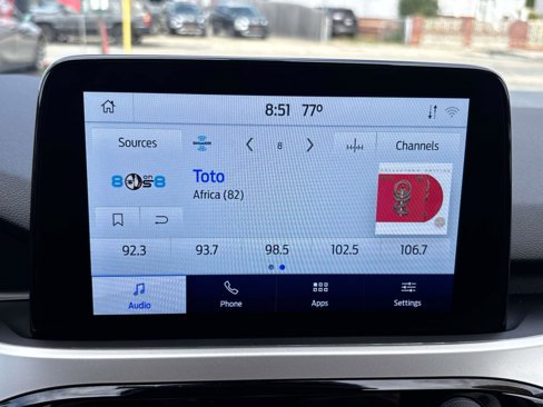 Used 2020 Ford Escape SE image 21