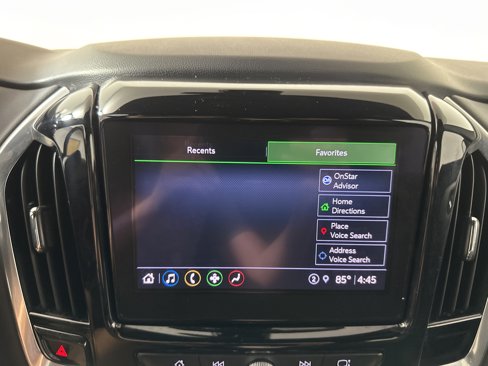 Used 2022 Chevrolet Traverse LT image 16