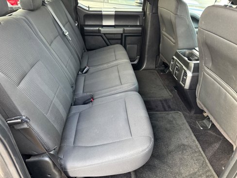Used 2016 Ford F150 XLT w/ Equipment Group 302A Luxury image 19