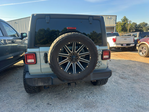 Used 2023 Jeep Wrangler Sport S image 5