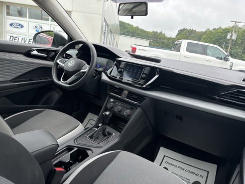 Used 2022 Volkswagen Taos S image 31