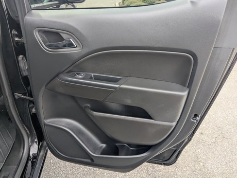Used 2022 Chevrolet Colorado LT w/ LT Convenience Package image 31