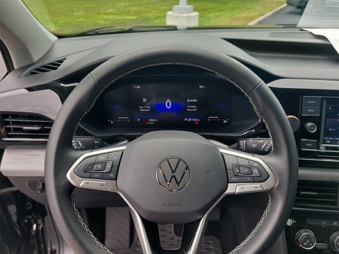 Used 2024 Volkswagen Taos S image 27