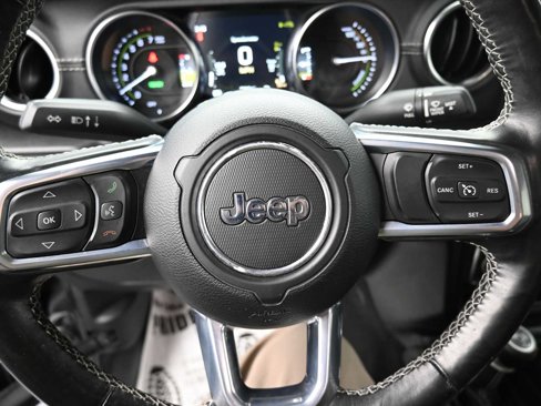 Used 2021 Jeep Wrangler Sahara w/ Cold Weather Group image 6