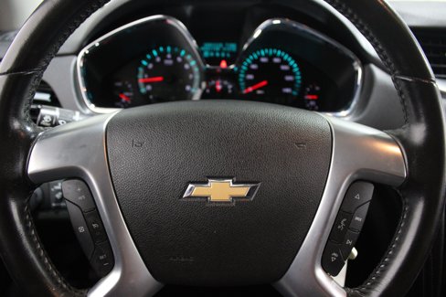 Used 2017 Chevrolet Traverse LT image 8