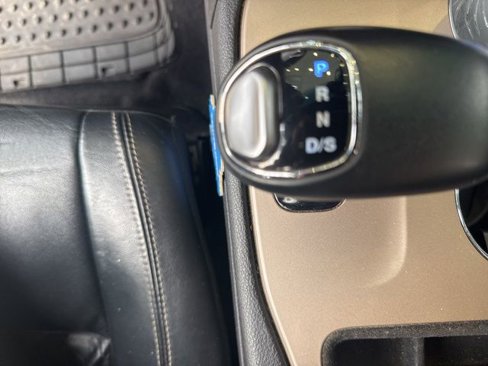 Used 2014 Jeep Grand Cherokee Limited image 24
