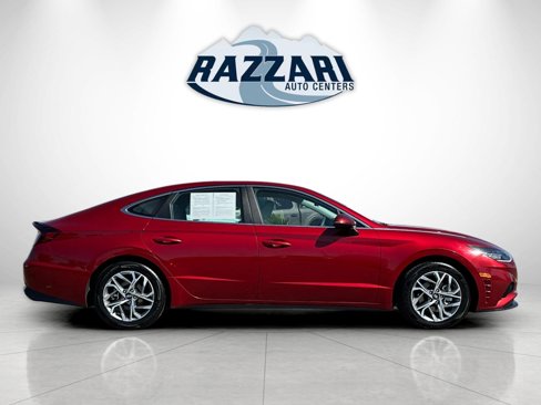 Used 2023 Hyundai Sonata SEL image 2