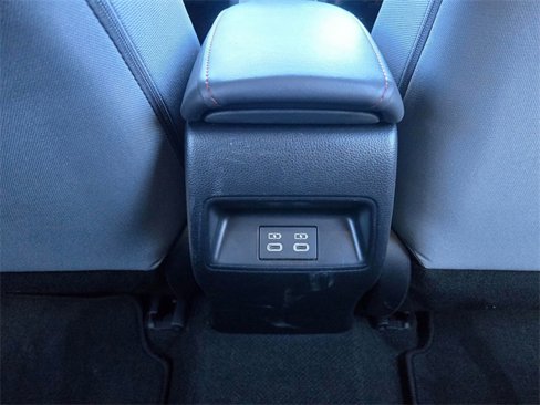 Used 2024 Toyota Corolla SE image 10