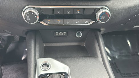 Used 2022 Nissan Altima 2.5 SV image 26