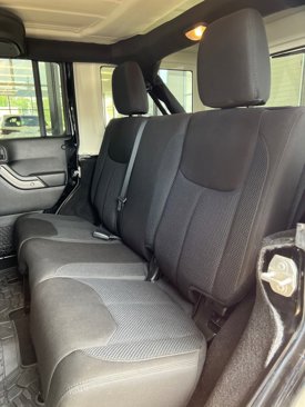 Used 2017 Jeep Wrangler Sport image 9
