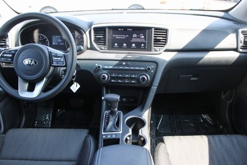 Used 2020 Kia Sportage LX image 16