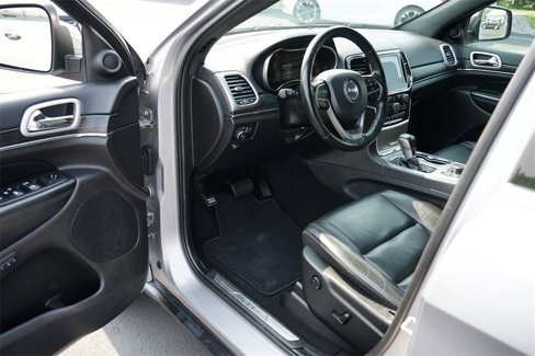 Used 2020 Jeep Grand Cherokee Limited w/ Premium Lighting Group image 13