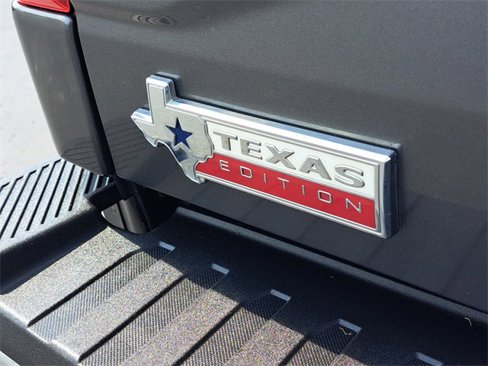 Used 2015 Ford F150 XLT w/ Equipment Group 301A Mid image 6