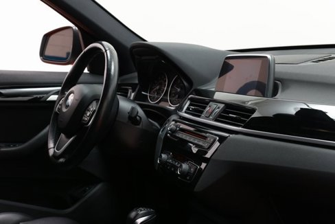 Used 2018 BMW X1 xDrive28i image 16