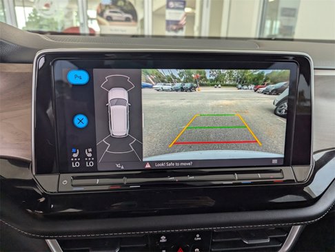 Used 2024 Volkswagen Atlas SE image 26