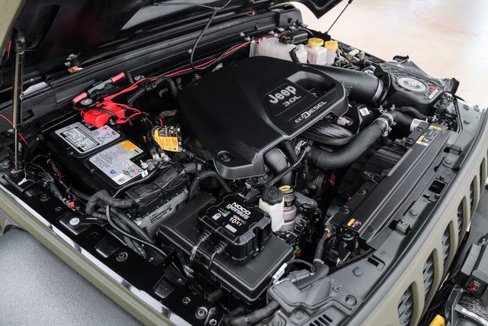 Used 2021 Jeep Gladiator Sport image 76
