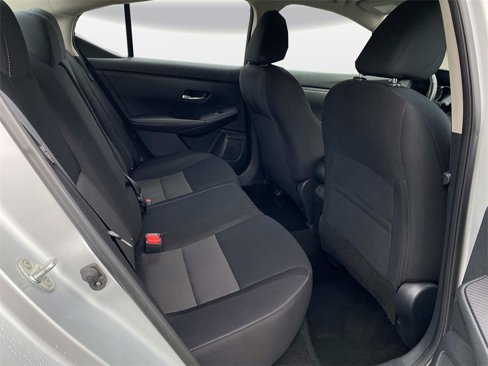 Used 2022 Nissan Sentra SV image 11