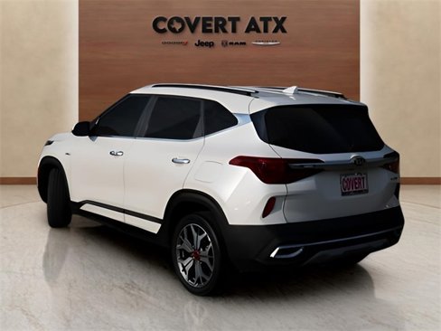 Used 2021 Kia Seltos SX w/ SX Sunroof Package image 3