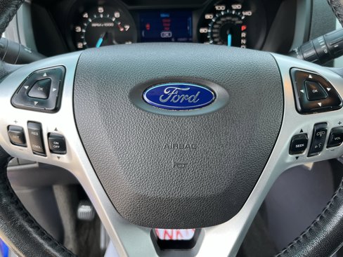Used 2013 Ford Explorer XLT w/ Class III Trailer Tow Pkg image 15