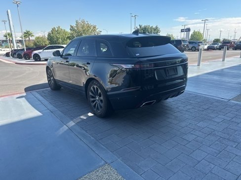 Used 2018 Land Rover Range Rover Velar R-Dynamic SE image 7